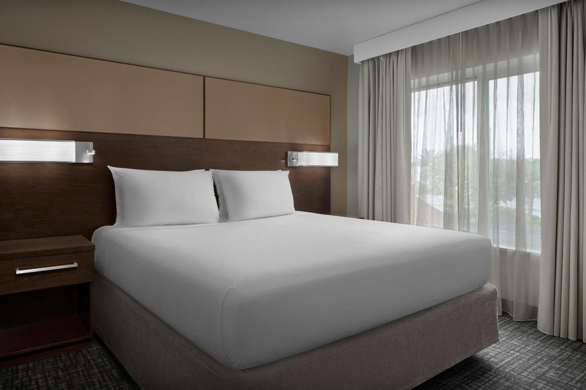 Residence Inn By Marriott Jacksonville South Bartram Park Eksteriør billede